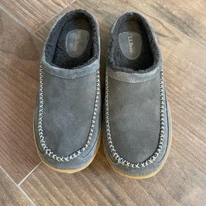 LL Bean men’s mountain slippers, scuffs. Brand new, never worn slippers size 9